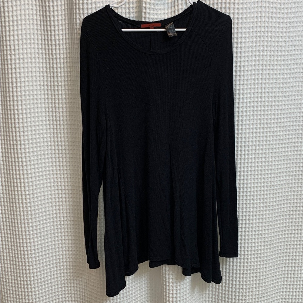Red by BKE, Black Ribbed Long Sleeve Flowy Top
